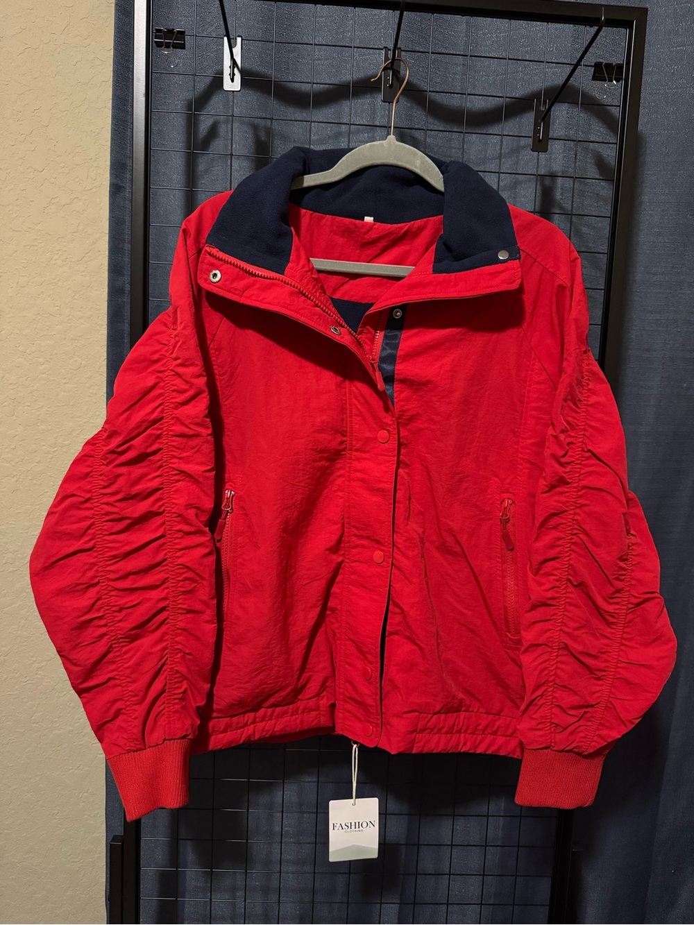 NWT Women’s Red Collared lined Windbreaker Jacket SZ M